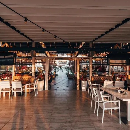 Apartment лукс аполония