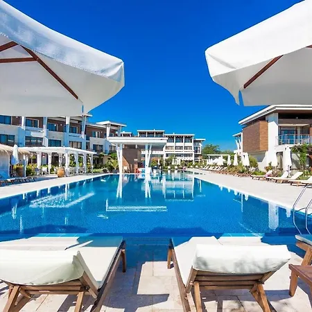 лукс аполония *