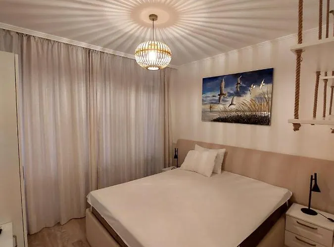 Apartment лукс аполония